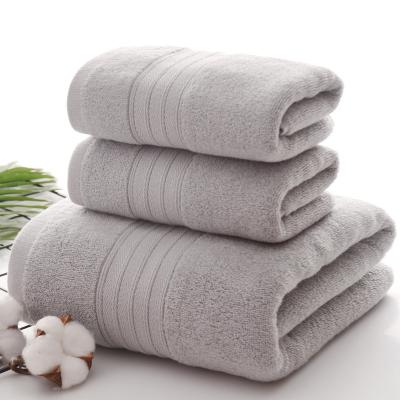 Cina High Quality Embroidered Printed Skin-friendly Comfortable Soft Bath Towel Customized Luxury 100% Cotton from China Factory in vendita