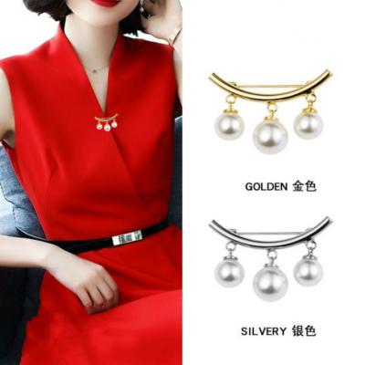 China 00044-2 Alloy Korea Style Pearl Brooch Silk Scarf Clips For Ladies for sale