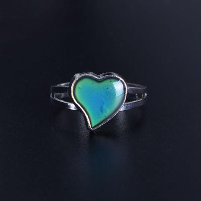 China Heart Shaped Mood Ring Can Change The Color and Ring For Women Adjustable From Inspiration 00405-44 FASHIONABLE for sale