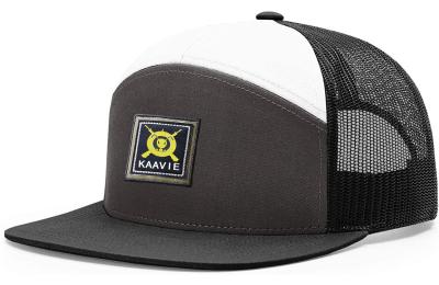 Cina Pannello su misura sette di Mesh Trucker Caps 56cm di Snapback unisex in vendita