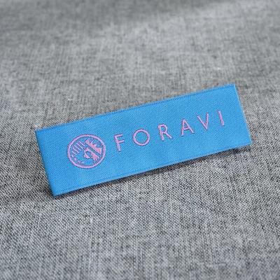 China Washable Custom Woven Clothing Labels / Garment Accessories Woven Label Garment Labels for sale