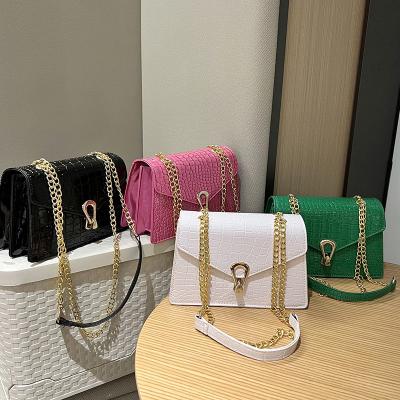 China Fashion Casual Women's Shoulder Bags Female Designer Crossbody Bags Women 2023 Small Square Chain Bags For Ladies for sale