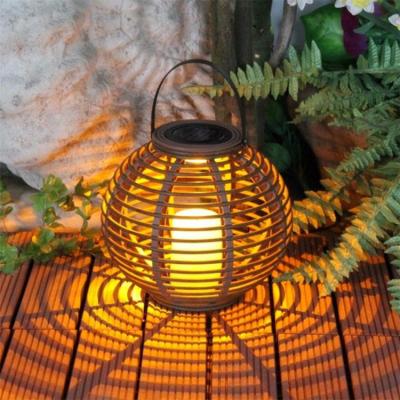 China Hot New Products Solar Garden LED Garden Lights Led Solar Outdoor Lantern With Plastic Candle Lamp. for sale