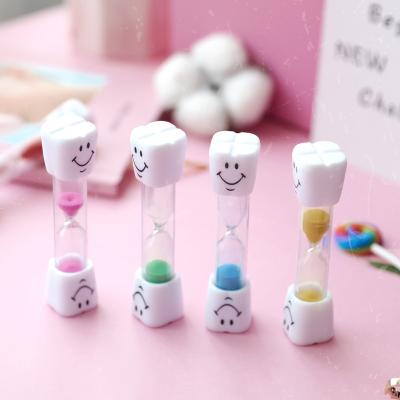 China China Kids Toys Tooth Brushing Timer 3 Minute Face Sand Clock Hourglass Smile Sand Timer for sale