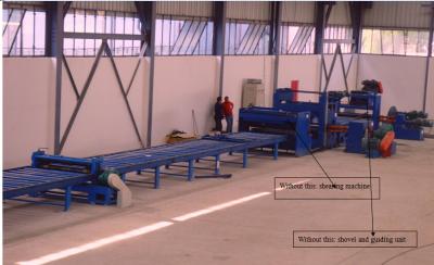 China Wirtschaftliche hohe Fertigungsstraße/Schneidemaschine heller Pfosten des Mastes für hellen Pfosten 12000mm zu verkaufen