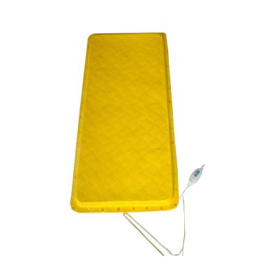 China Heat Preservation Anti Corrosion Insulation Anti Corrosion Water Resistant Fiberglass Pig Farm Electric Heating Pad Plate for sale