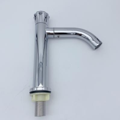 China Head Stainless Steel Bathroom Faucet Chrome Finish Rotating Cold Rotating Basin Pillar Faucet for sale