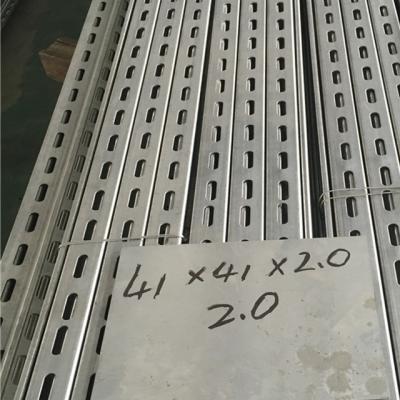 China Construction Hot Dip Galvanized 2.5 Inch Light Steel Channel Punched Slotted Raceway Light Gauge Single Iron C Channel Sizes for sale