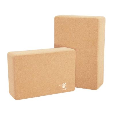 China Custom Logo Recyclable Wholesale Solid Natural Cork Yoga Block For Indoor Yoga Exercise for sale