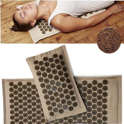 Chine L'oreiller de toile organique de Mat Yoga Meditation Mat With d'Acupressure augmentent le soulagement de douleurs de dos de cou de flux sanguin à vendre