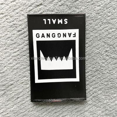 China Sustainable Woven Label Weaving Machine Clothes Tagger Tags Custom Woven Labels For Custom Apparel for sale