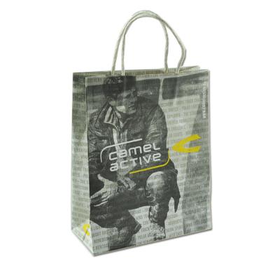 China Recycled Logo Recycled Kraft Paper Foldable Materials Custom Paper Packaging Bag With Logo Print for sale