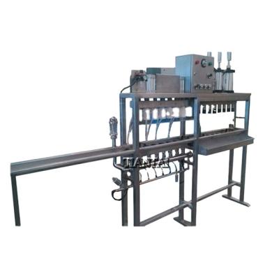 China Hotels 6 Points Semi Automatic Back Pressure Beer Bottle Machine Filling Equipment for sale