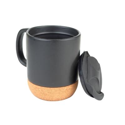 China Viable Single Black Porcelain Insulated Splash Proof Lid Mug Milk Tea Coffee Cork And Cork Bottom Ceramic Mug for sale