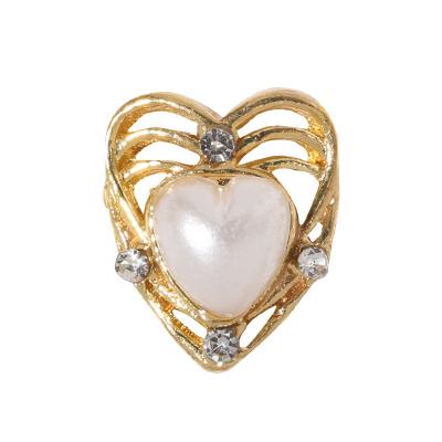 China 2022 Luxury Art Jewelry Charms Heart Decorations Fashion Gold Nail Ornaments Crystal Rhinestones For Nail Metal Quality Zircon Alloy for sale