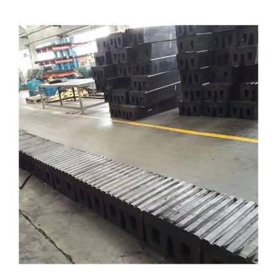 China Ship;Boat Hot Selling Jetty Harbor Marine Hollow Cylinder Rubber Fender W Type  Marine Fender Pads for sale