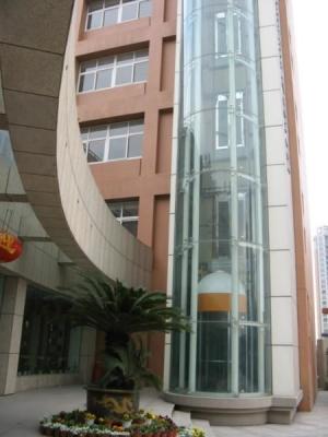 China Energy Saving Panoramic Glass Elevator Speed Range 1.0m/S-2.5m/S for sale