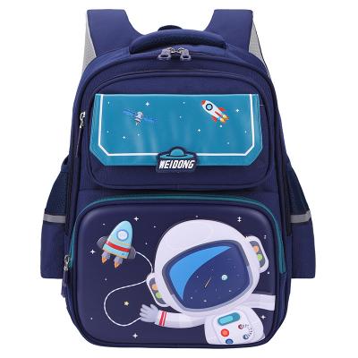 China Large Capacity Schoolbag waterproof and durable women's new elementary school backpack simple student backpack for sale