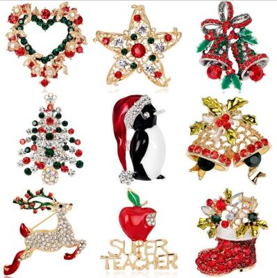 China Crystal Christmas Jewelry Brooch Gift Crystal Rhinestone Tree Santa Brooches Jingle Bells Christmas Cute Brooch for sale