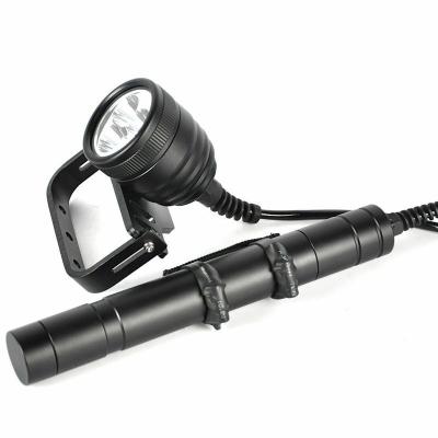 China DIV10 3000Lm Rescue Diving Flashlights Torch Focus Light Holder Mount Underwater Waterproof Philippines Flashlight Rechargeable for sale