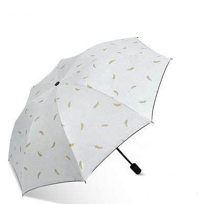 China Modern Elegant Design Black Coated Feather Pattern 3 Folding Auto Open Close Umbrella High Quality Automatic for sale