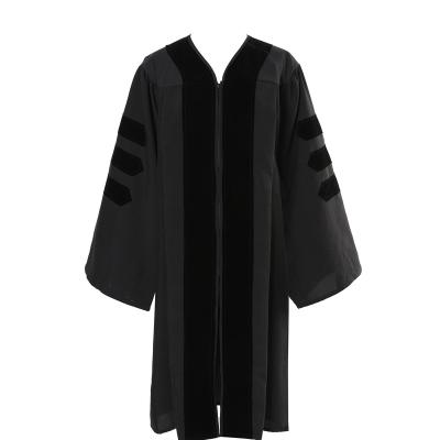 China Adult Graduation Gown Graduation Cap Uniform Adult Tassel Set Hat and Hood Doctorate Graduation Gowns for sale