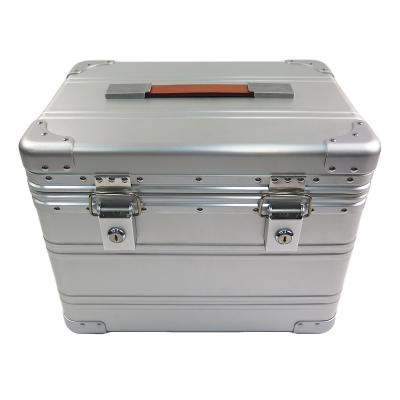 China Aluminum Alloy Profile Motorbike Storage Case Custom Size for sale