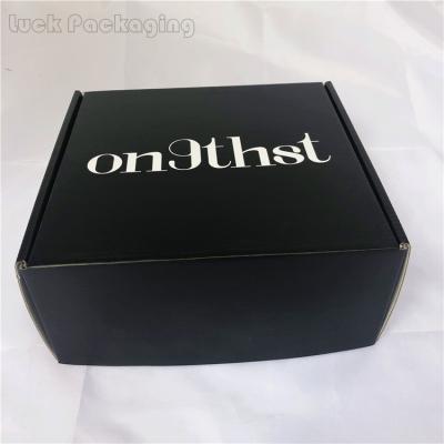 China Recyclable Customized Logo Printed Large Black Corrugated White Shipping Boxes For Leather Handbags Mailing for sale