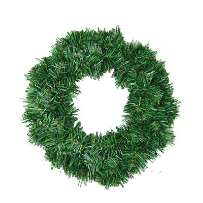 China Artificial Green Christmas Wreath Crafts Gift Promotional Sale Perfect Christmas Decoration 24