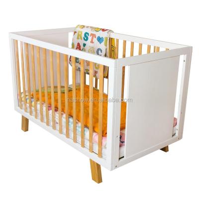 China Cubby Plan LMBC-071 New Design New Design Baby Crib High Quality Wooden Baby Cradle for sale