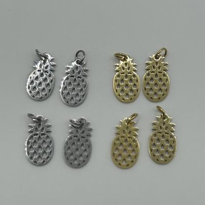 China Beach Wind High Quality Elegant 18k Gold Plated Stainless Steel Small Fruit Charm Pineapple Diy Pendant Necklace Jewelry Making for sale