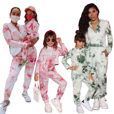 China 2021 QUICK DRY new tie-dye parent-child set two-piece casual women's sport pullover kids two-piece set for sale