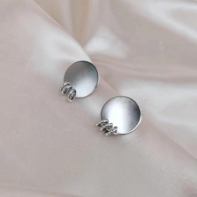 China Other fashion trend atmosphere new fashion pearl front earchain brass earrings for sale