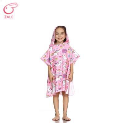 China Zale 2018 Sale Kids Terry Cloth Kids Hooded Poncho Lightweight Beach Towel Euro Skin Friendly Warm QUICK DRY Microfiber Bathrobe for sale