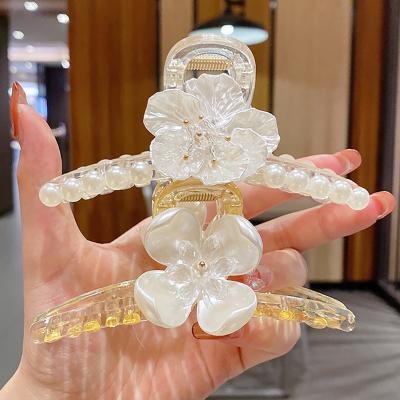 China Summer Pearl Korean Transparent Metal Big Hair Claw Acrylic Plastic Clip With Flowers for sale