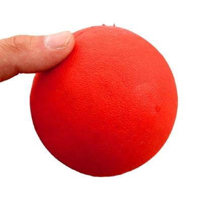 China Hot Selling Viable Solid Pet Bite Training Red Dog Chewing Ball Bouncy Training Pet Toy Balls for sale