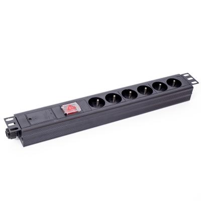 China UL94V-0 Module UL94V-0 PDU 19 Inch 1.5 U Rack Mount Outlets Uninflammable Base PDU With Master Switch for sale