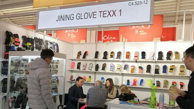 Verified China supplier - Jining Glove And Sewing Product Co., Ltd.