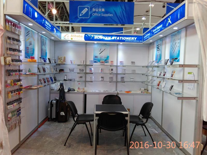 Verified China supplier - China promotional plastic pen & advertising metal pen factory