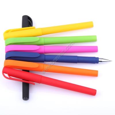 China school student writing gel pen,school gel ink pen for sale