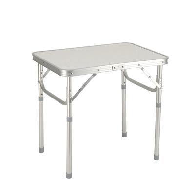 China Training Plastic Home Use Items Portable Outdoor Dining Minimalist Folding Table for sale