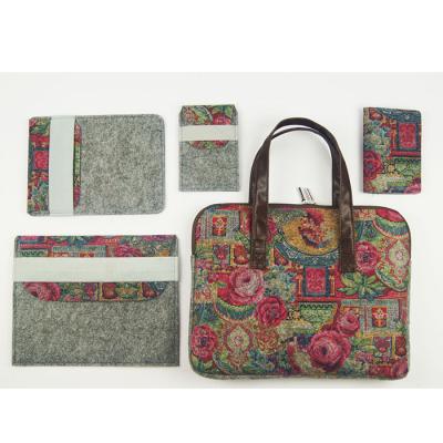 China Printed Felt Laptop Sleeves Zip Slim Notebook Grey Laptop Case for sale