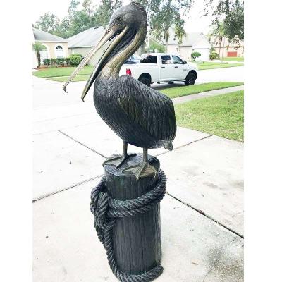 China Europe Life Size Cast Iron Statue Pelican Bronze Animal Statues For Sale for sale