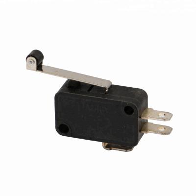 China Electronics 3 pin auto micro switch with plastic roller lever matsushita micro switch energetic micro switch for sale