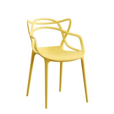 China Simple Cheap Colorful Modern Simple Leisure Cafe Restaurant Furniture Mosern Dining Stackable Plastic Dining Chair for sale