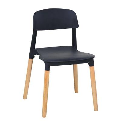 China Mosern Simple Cheap Modern Restaurant Furniture Solid Plastic Sillas PP Dining Chair Beech Wood Legs Dining Chair For Dining Room for sale