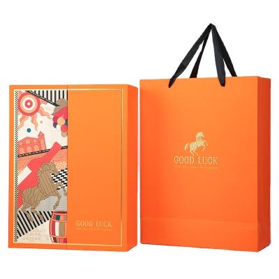 China Recyclable Custom Cardboard Box Champagne Whiskey Red Wine Gift Rigid Paper Packaging Box With Purse for sale