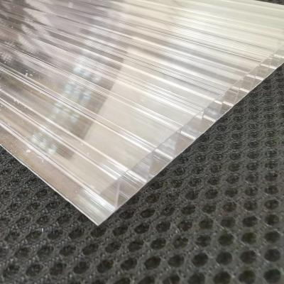 China 3mm-18mm Polycarbonate Hollow Sheet Durable Versatile Anti UV For Greenhouse Roofing for sale