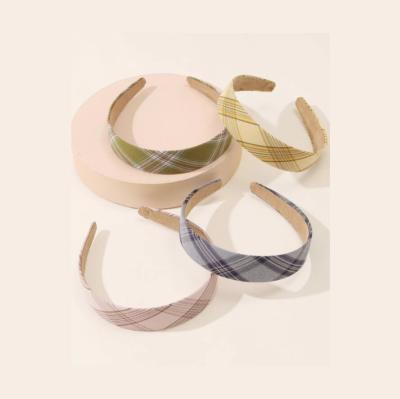 China Fashion New Fashion Korean Ladies Plaid Headband Hair Circle Face Makeup JK Plaid Headbands For Women Girls for sale