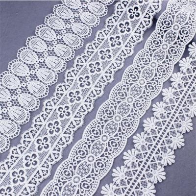 China Water Soluble Embroidered Lace Ribbon 100%Polyester Lace Eyelash Trimming White Dress Polyester Embroidery Lace Wedding for sale